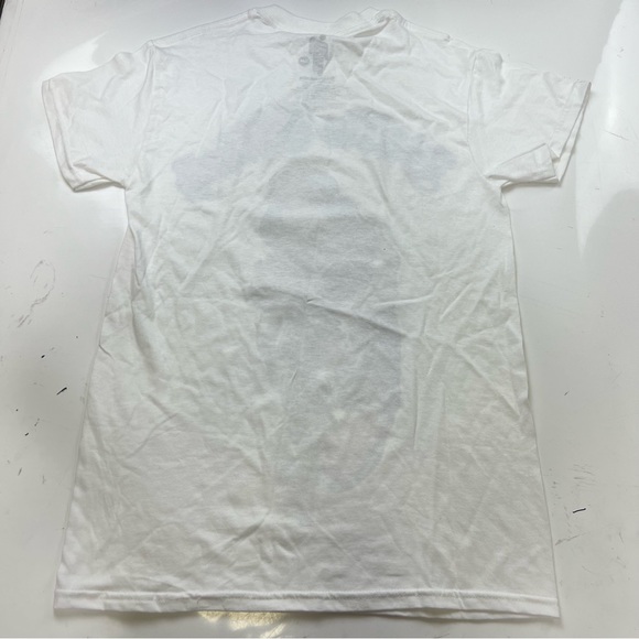 Spencer’s billie eilish white shirt j57 - Picture 2 of 2